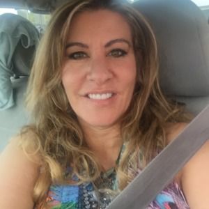 Meet your Posher, Fifi